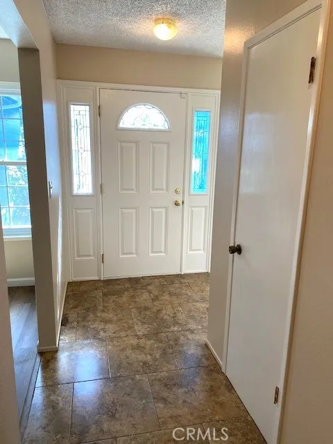 2985 Redwood Drive Merced, CA 95340