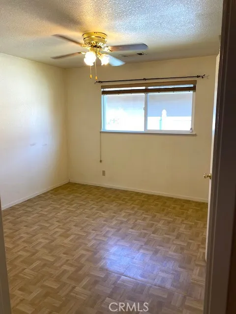 2985 Redwood Drive Merced, CA 95340