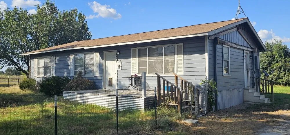 4593 State Highway 110 Grand Saline, TX 75140