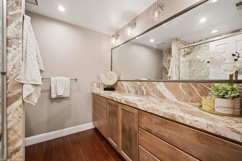 18041 Hillwood Lane Morgan Hill, CA 95037