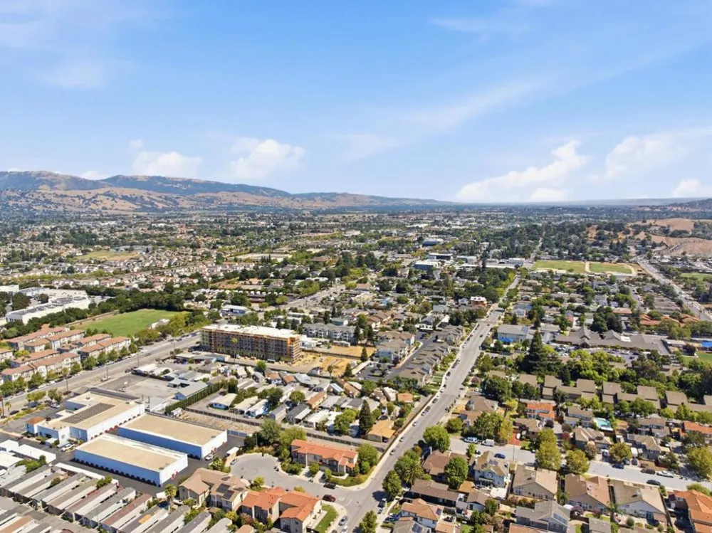 18041 Hillwood Lane Morgan Hill, CA 95037