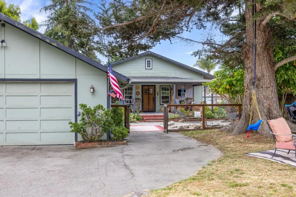 18 Lower Cutter Drive Watsonville, CA 95076