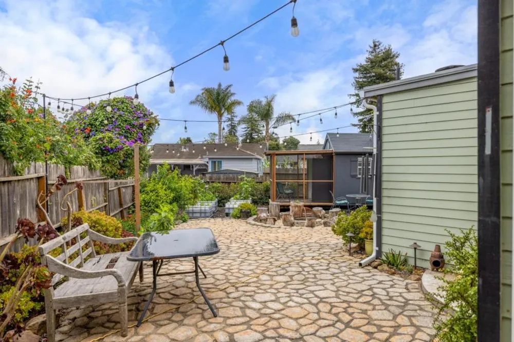 18 Lower Cutter Drive Watsonville, CA 95076
