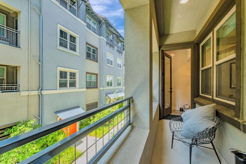 1000 Berryessa Lane #211 Davis, CA 95616