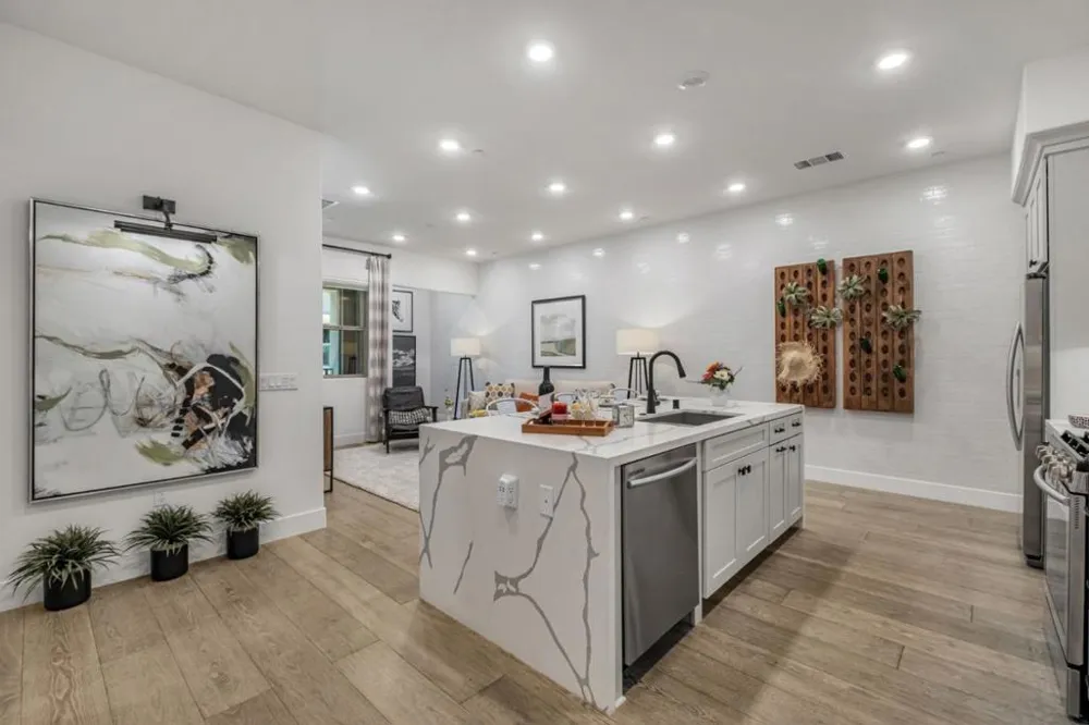 1000 Berryessa Lane #211 Davis, CA 95616