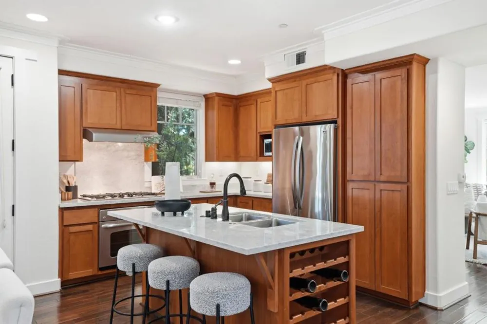 7201 Mockingbird Place San Jose, CA 95129