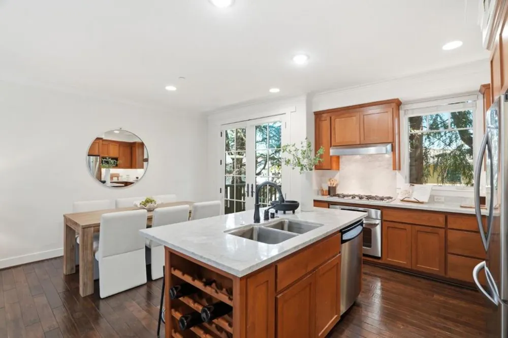 7201 Mockingbird Place San Jose, CA 95129