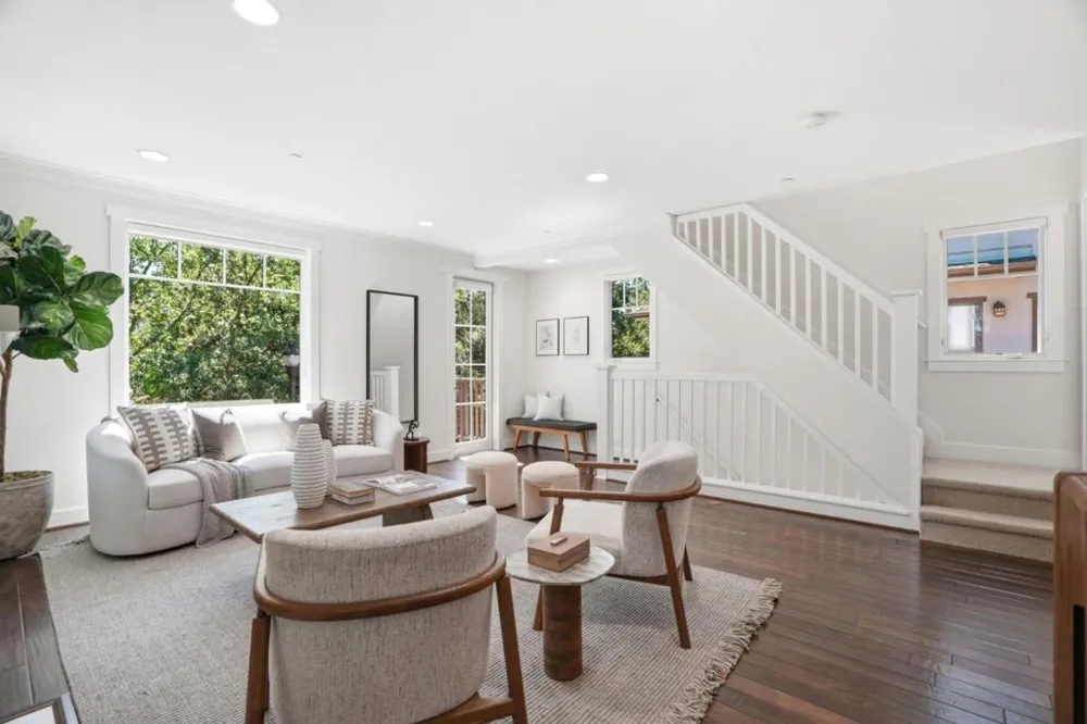 7201 Mockingbird Place San Jose, CA 95129