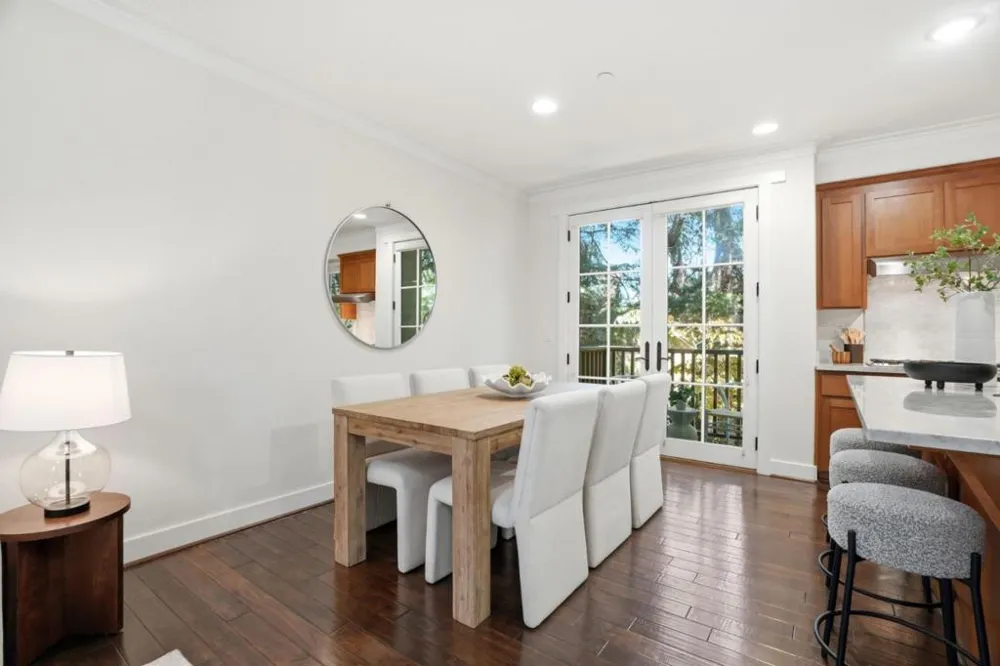 7201 Mockingbird Place San Jose, CA 95129