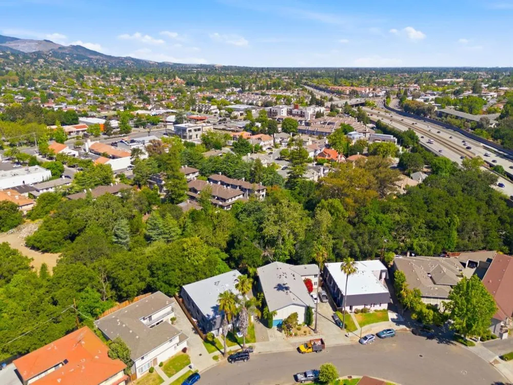 7201 Mockingbird Place San Jose, CA 95129