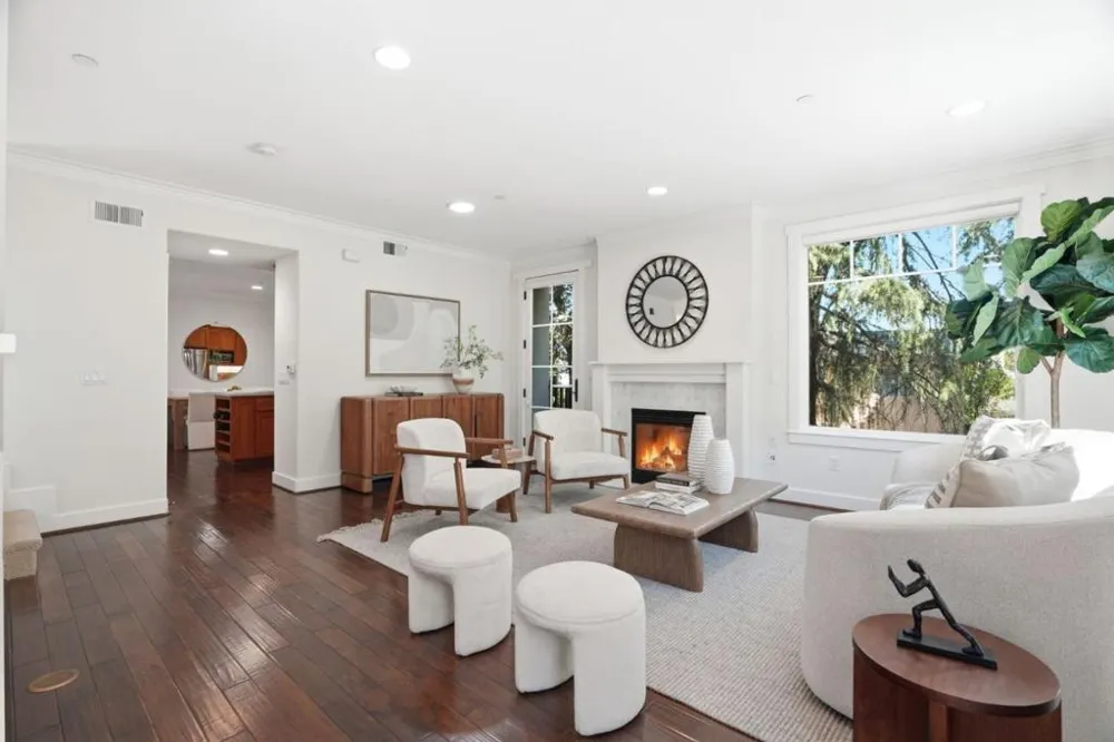 7201 Mockingbird Place San Jose, CA 95129