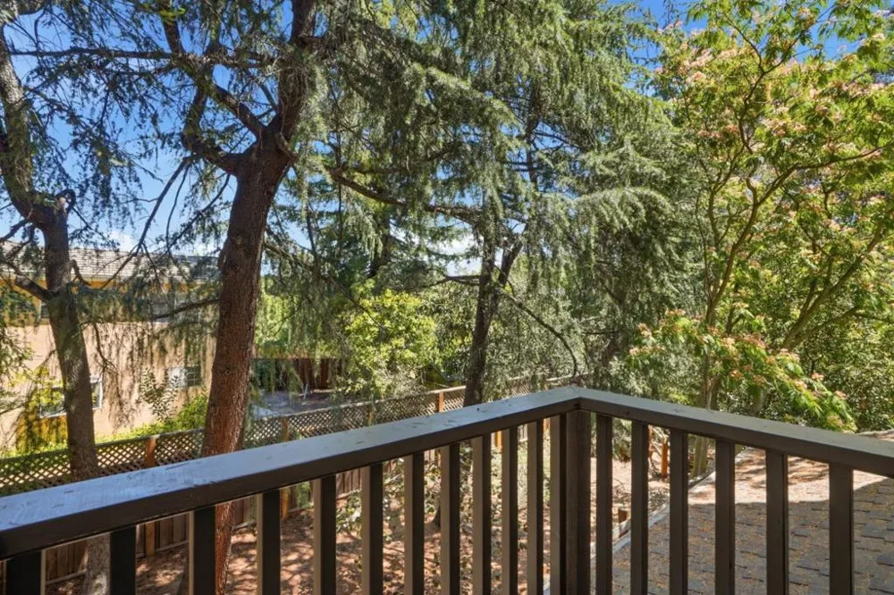 7201 Mockingbird Place San Jose, CA 95129