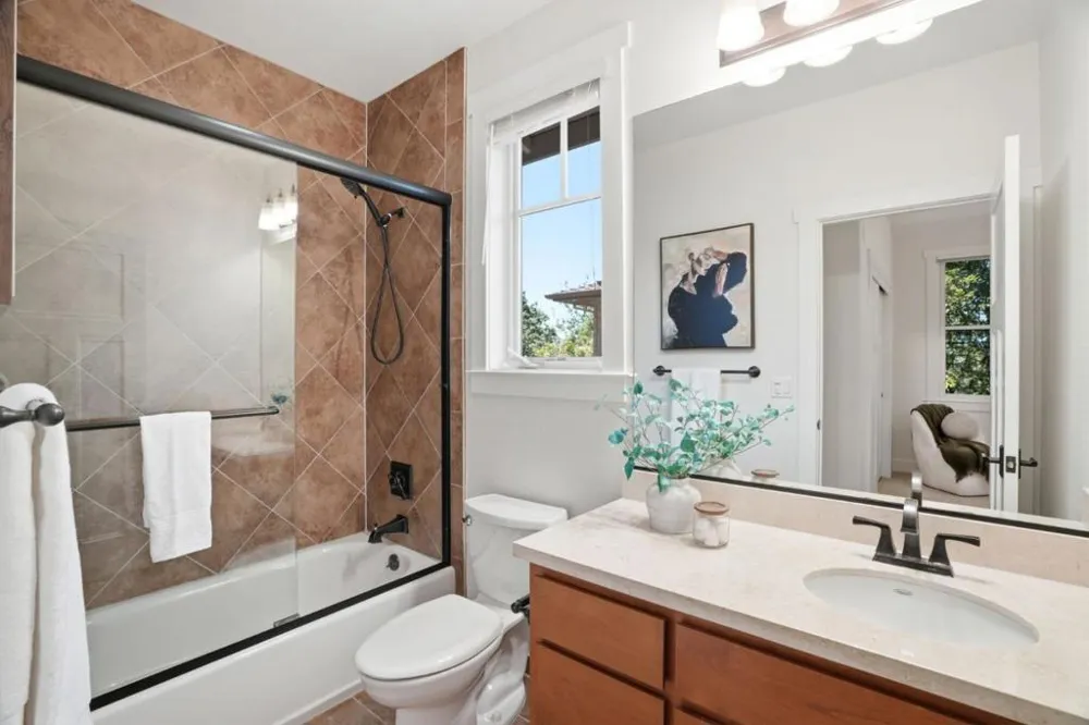 7201 Mockingbird Place San Jose, CA 95129