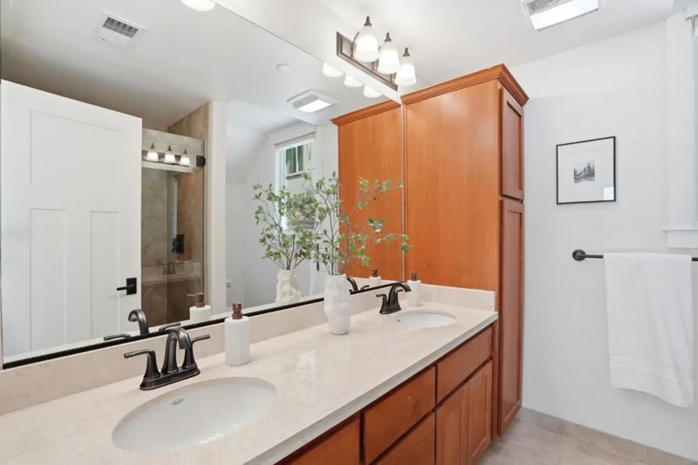 7201 Mockingbird Place San Jose, CA 95129