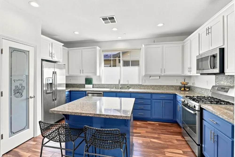 403 Pioneer Lane Scotts Valley, CA 95066