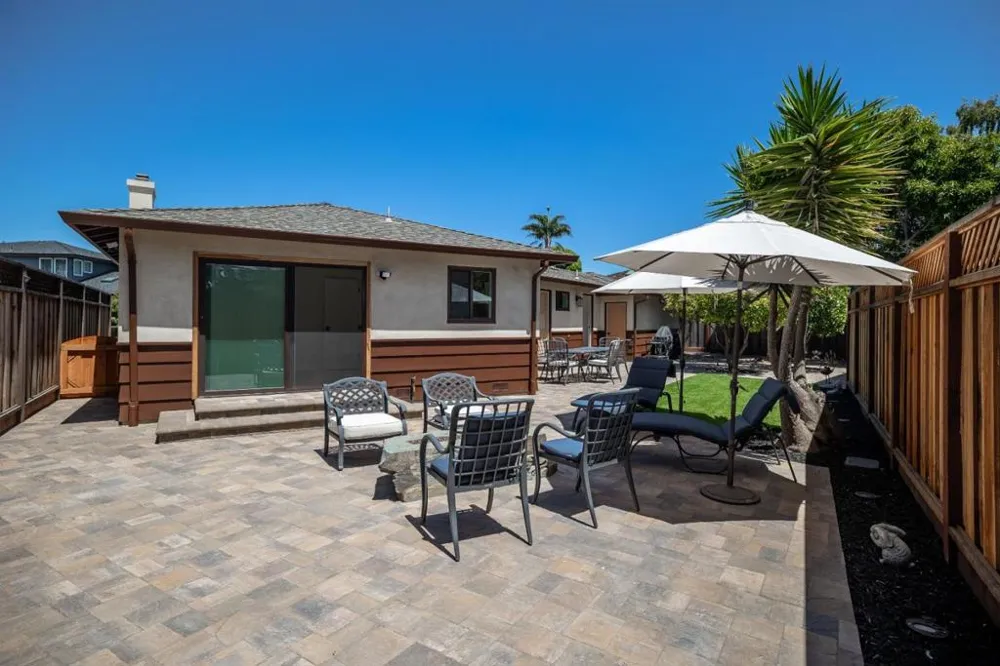 420 Pilgrim Drive Capitola, CA 95010