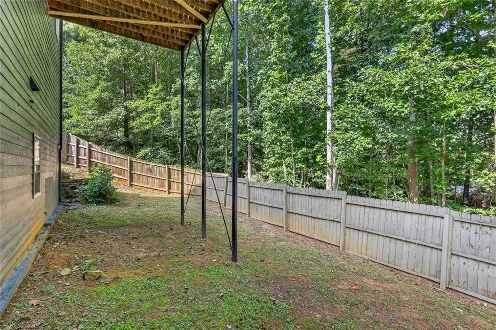 2490 Riverwood Spring Ellenwood, GA 30294