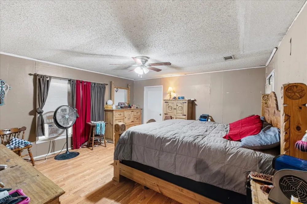 9828 Fm 709 S Purdon, TX 76679