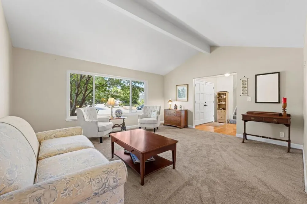 5386 Southbridge Court San Jose, CA 95118
