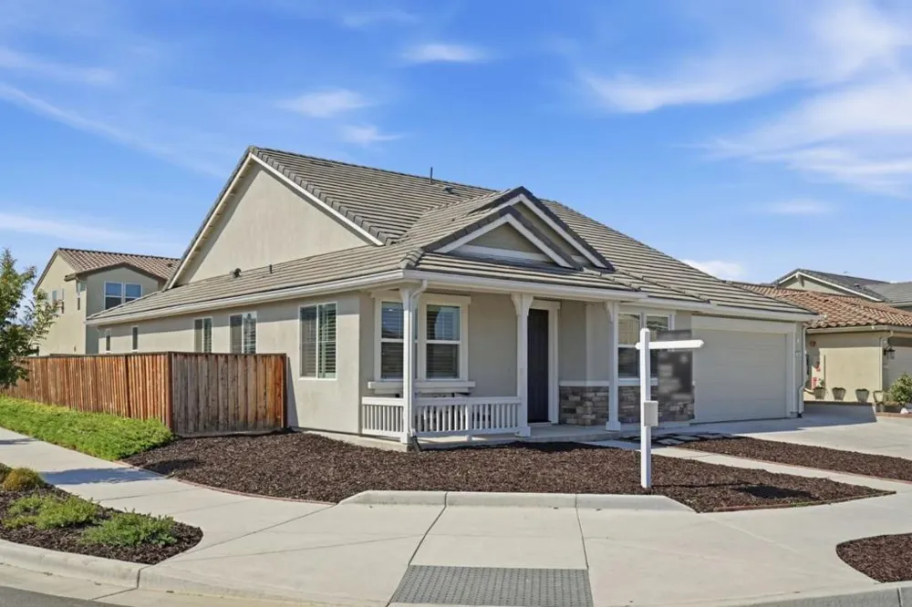 1981 Dylan Street Hollister, CA 95023