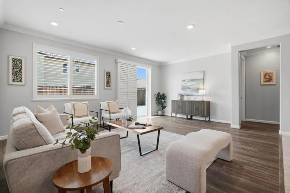 1981 Dylan Street Hollister, CA 95023