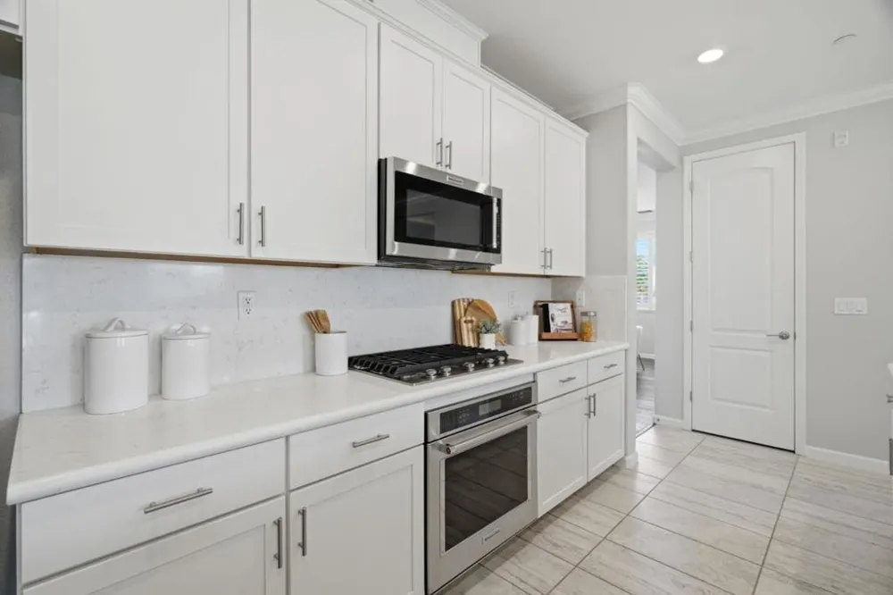 1981 Dylan Street Hollister, CA 95023