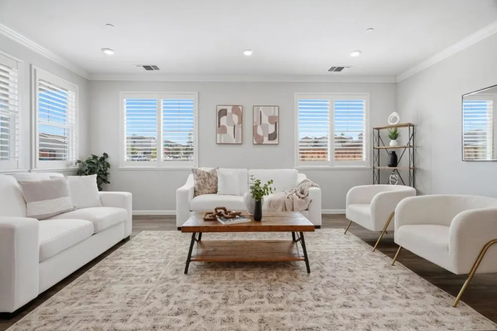 1981 Dylan Street Hollister, CA 95023