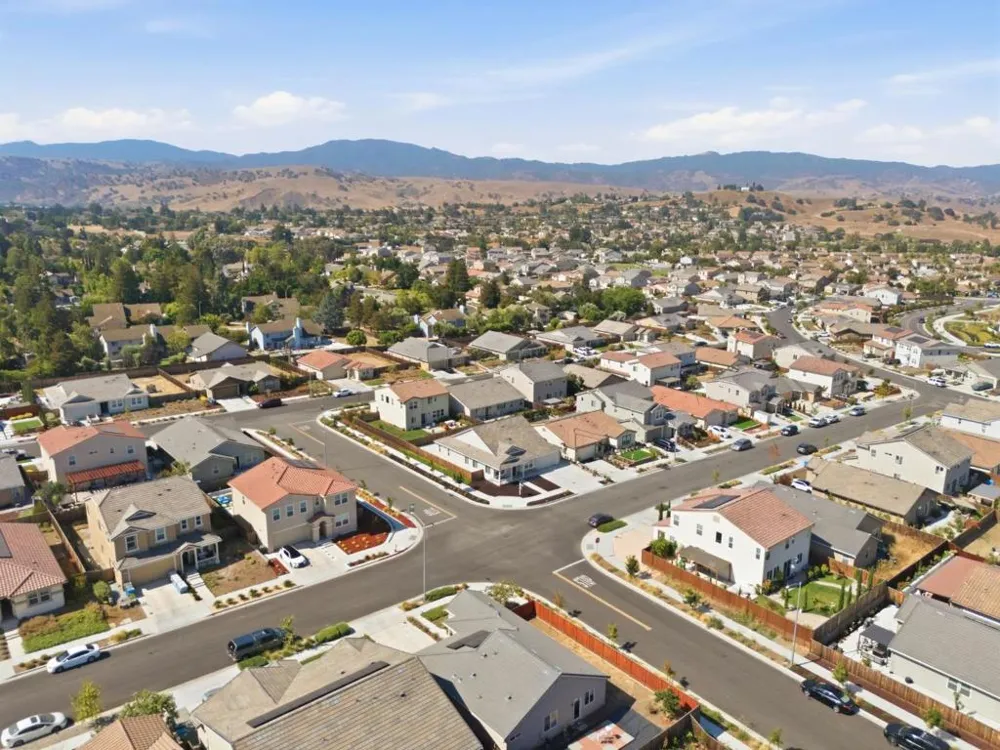 1981 Dylan Street Hollister, CA 95023