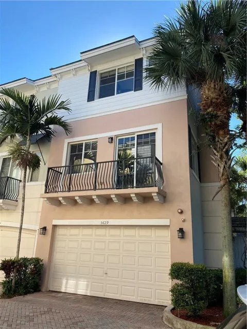 3629 NW 5th Terrace