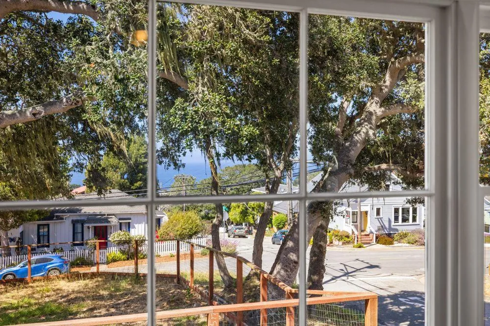 306 9th Street Pacific Grove, CA 93950