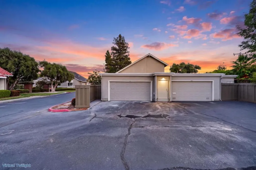 5687 Hollyleaf Lane San Jose, CA 95118