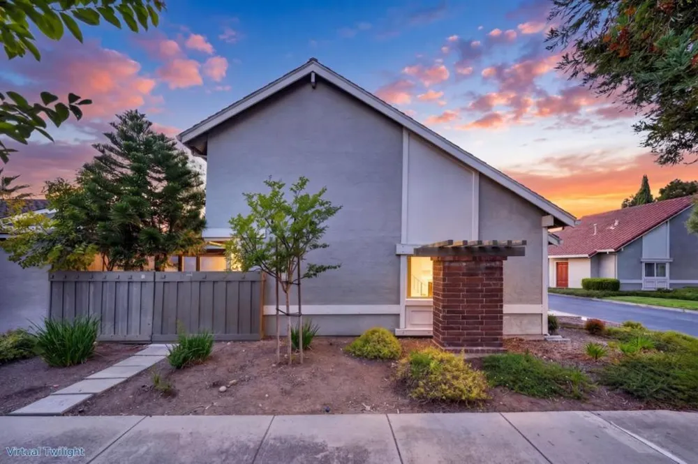 5687 Hollyleaf Lane San Jose, CA 95118