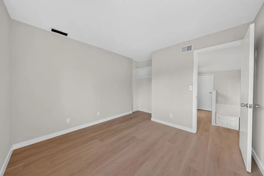 5687 Hollyleaf Lane San Jose, CA 95118