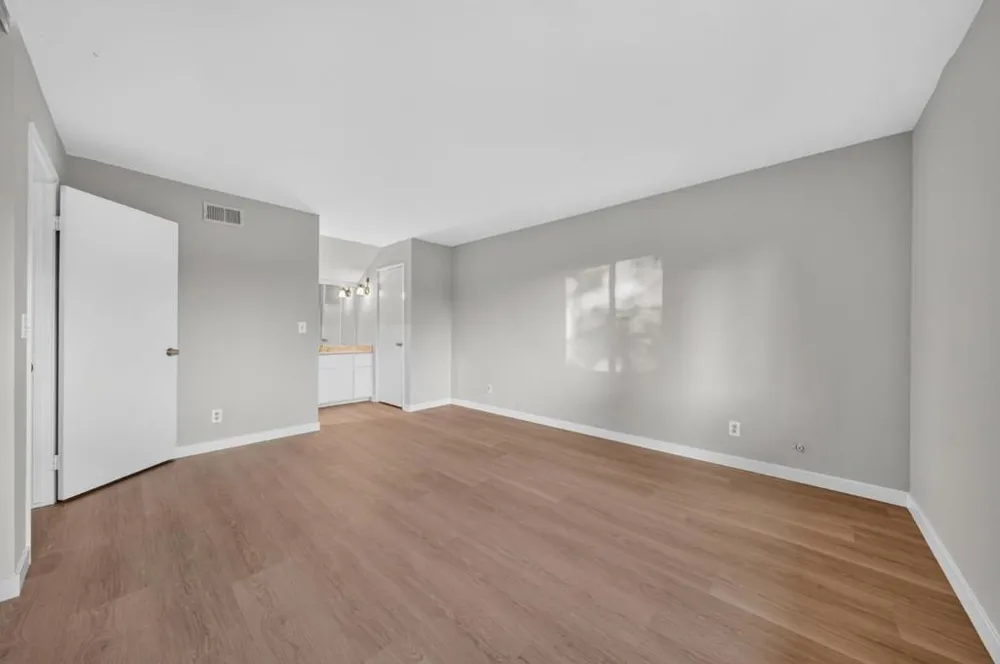 5687 Hollyleaf Lane San Jose, CA 95118
