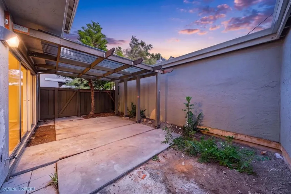 5687 Hollyleaf Lane San Jose, CA 95118