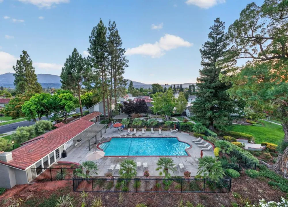 5687 Hollyleaf Lane San Jose, CA 95118