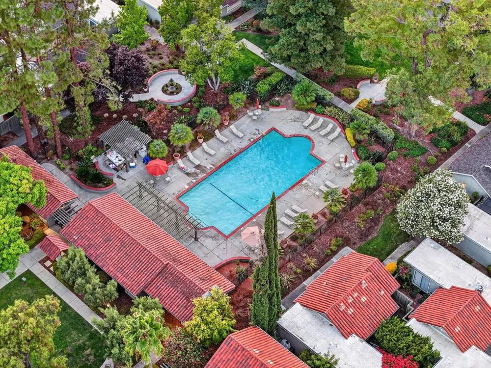 5687 Hollyleaf Lane San Jose, CA 95118