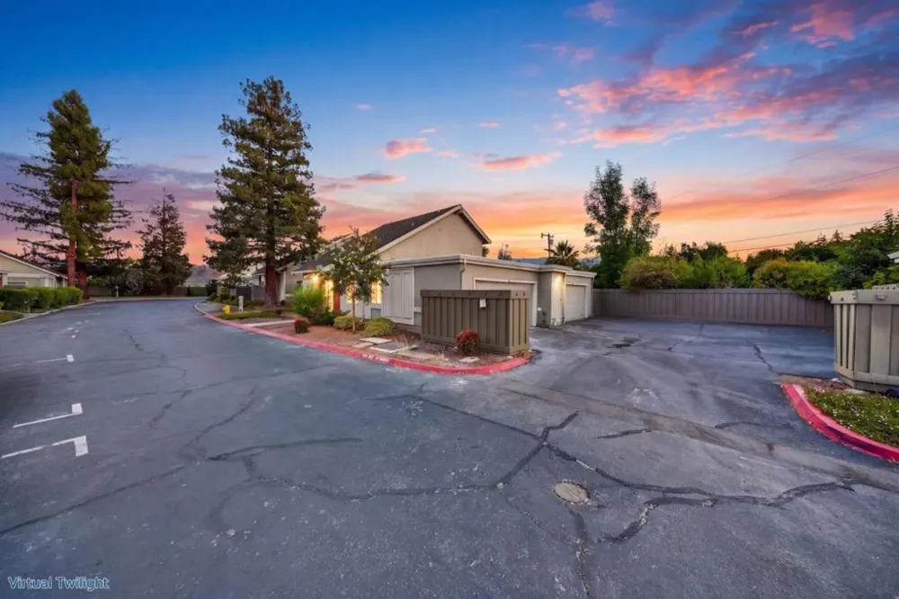 5687 Hollyleaf Lane San Jose, CA 95118