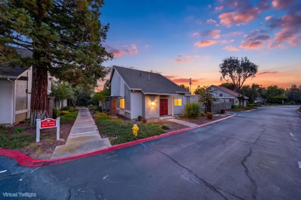 5687 Hollyleaf Lane San Jose, CA 95118