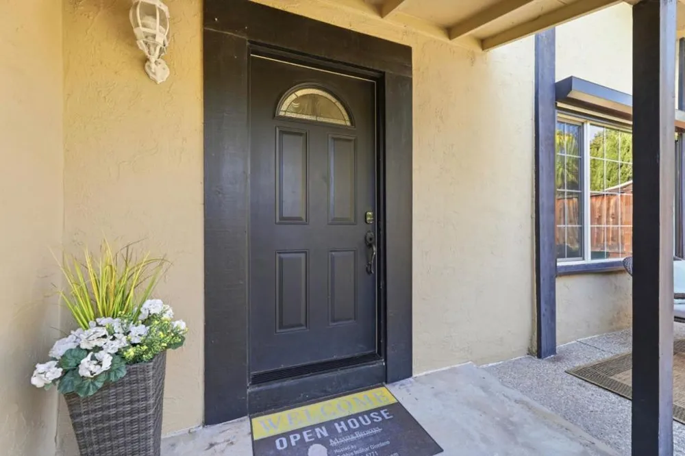 3371 Hostetter Road San Jose, CA 95132