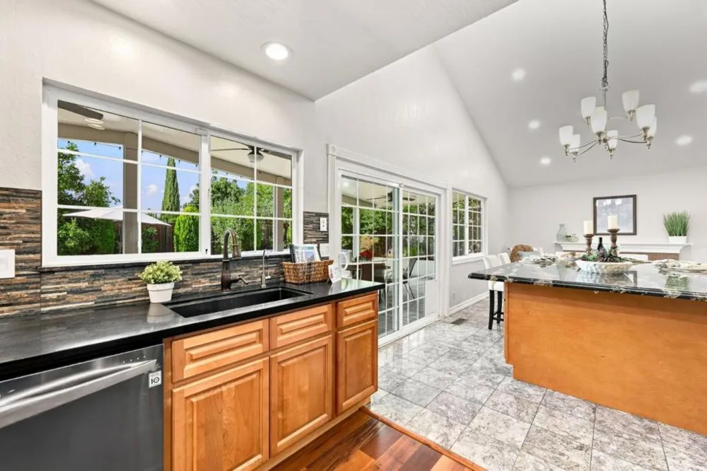 3371 Hostetter Road San Jose, CA 95132