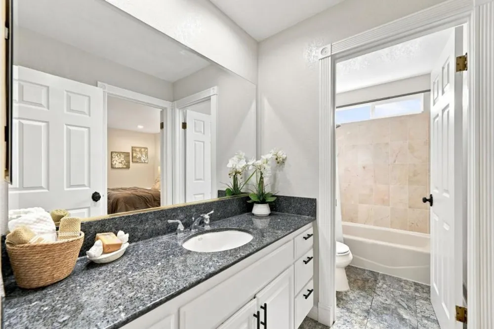 3371 Hostetter Road San Jose, CA 95132