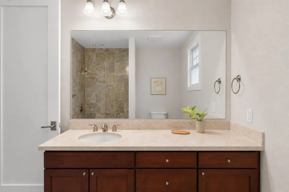 20 Madison Avenue #213 San Mateo, CA 94402
