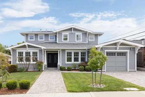1813 Ray Drive