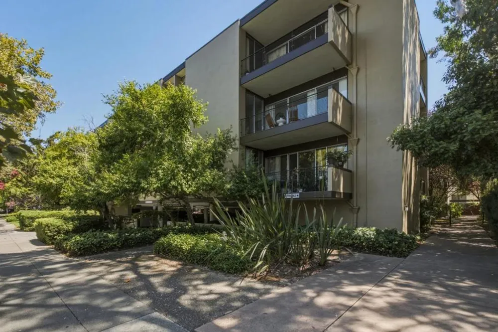 455 Grant Avenue #10 Palo Alto, CA 94306