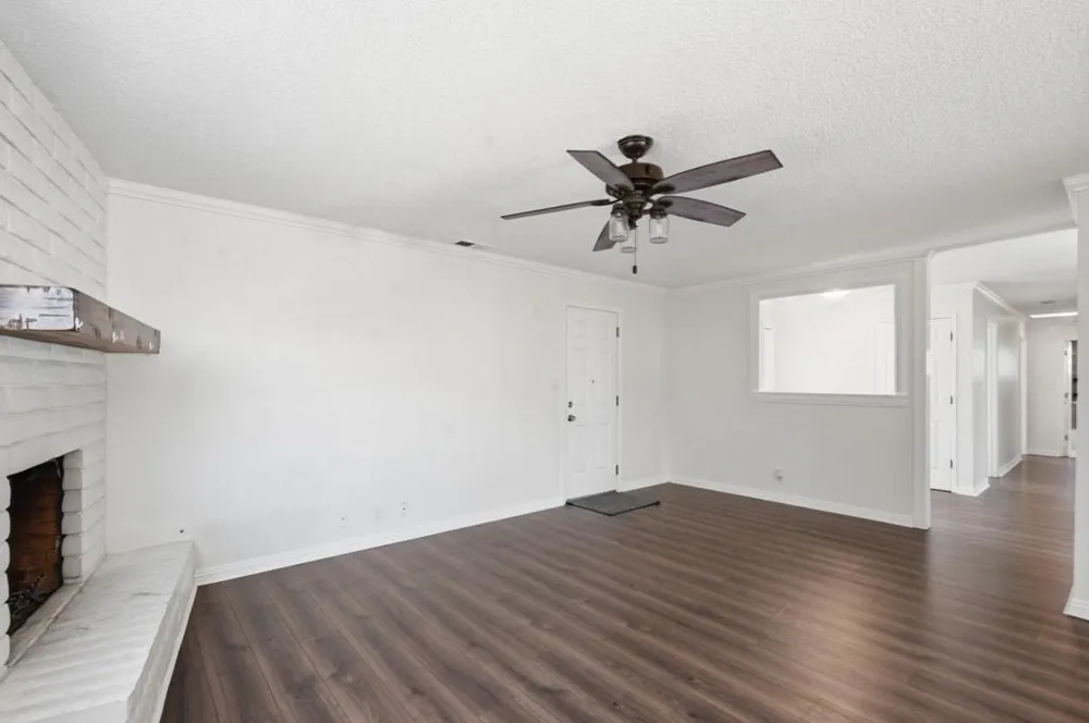865 Locust Avenue Manteca, CA 95337