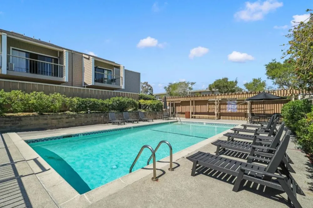 1685 Bayridge Way #203 San Mateo, CA 94402