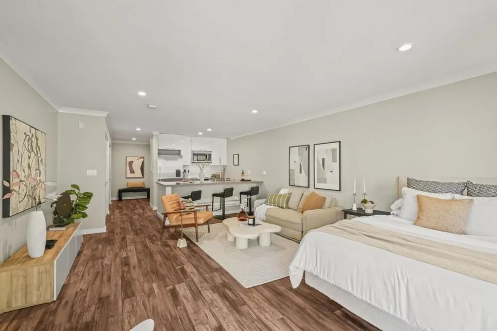 1685 Bayridge Way #203 San Mateo, CA 94402
