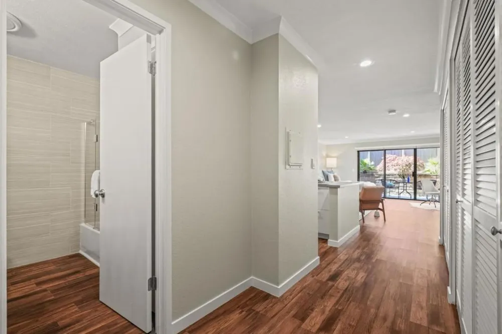 1685 Bayridge Way #203 San Mateo, CA 94402