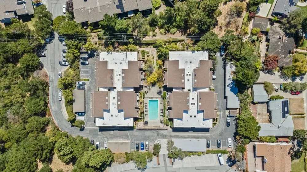 1685 Bayridge Way #203 San Mateo, CA 94402